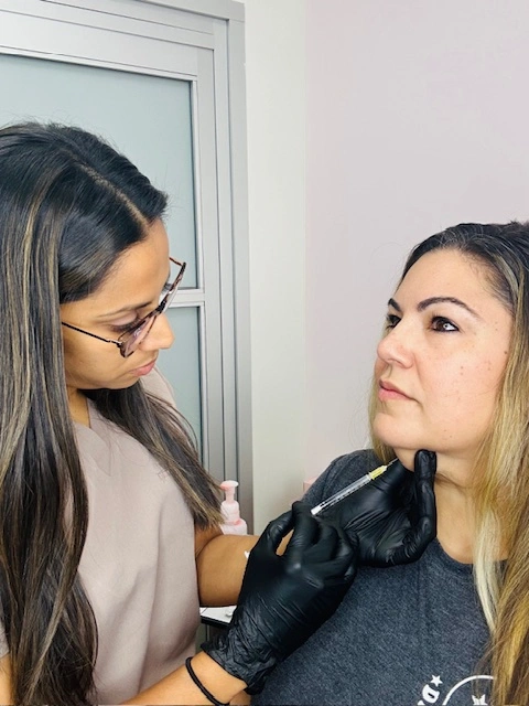 expert jawline sculpting Broward County